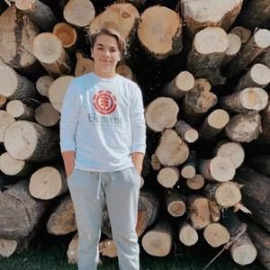 Meet your Posher, Dylan